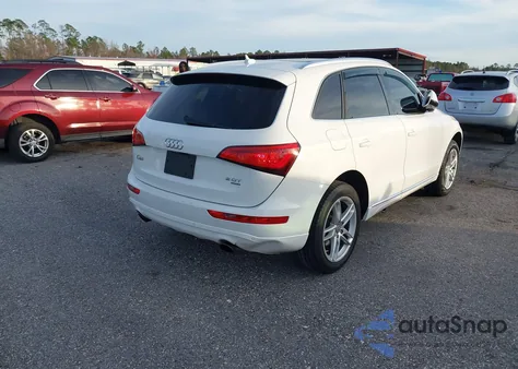 2014 Audi Q5 2.0T Premium from USA, damaged, VIN WA1LFAFP8EA045477